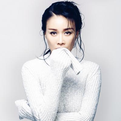 有个爱你的人不容易